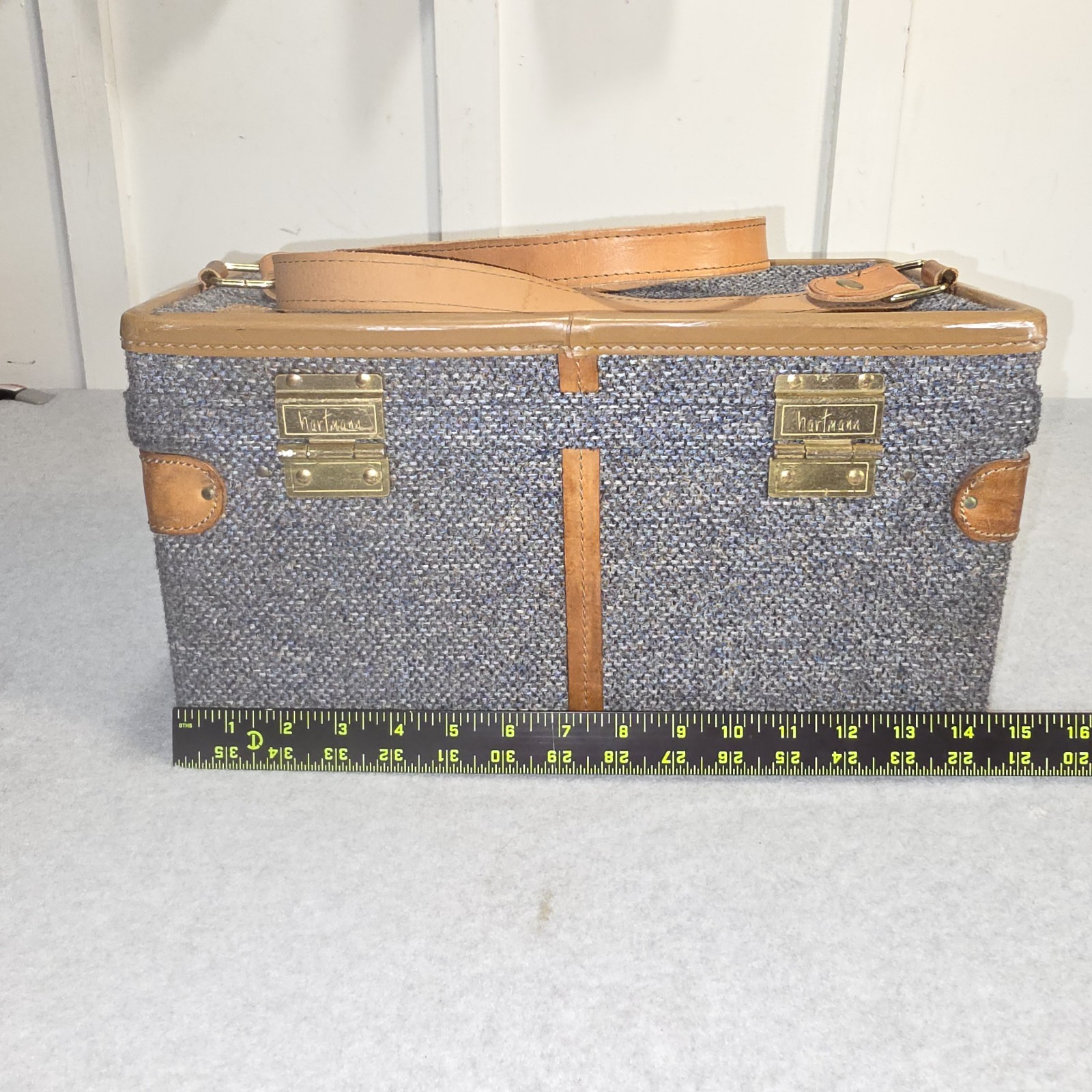 Hartmann Tweed & Belting Leather Train Case Vtg Luggage Make-Up Cosmetic Case