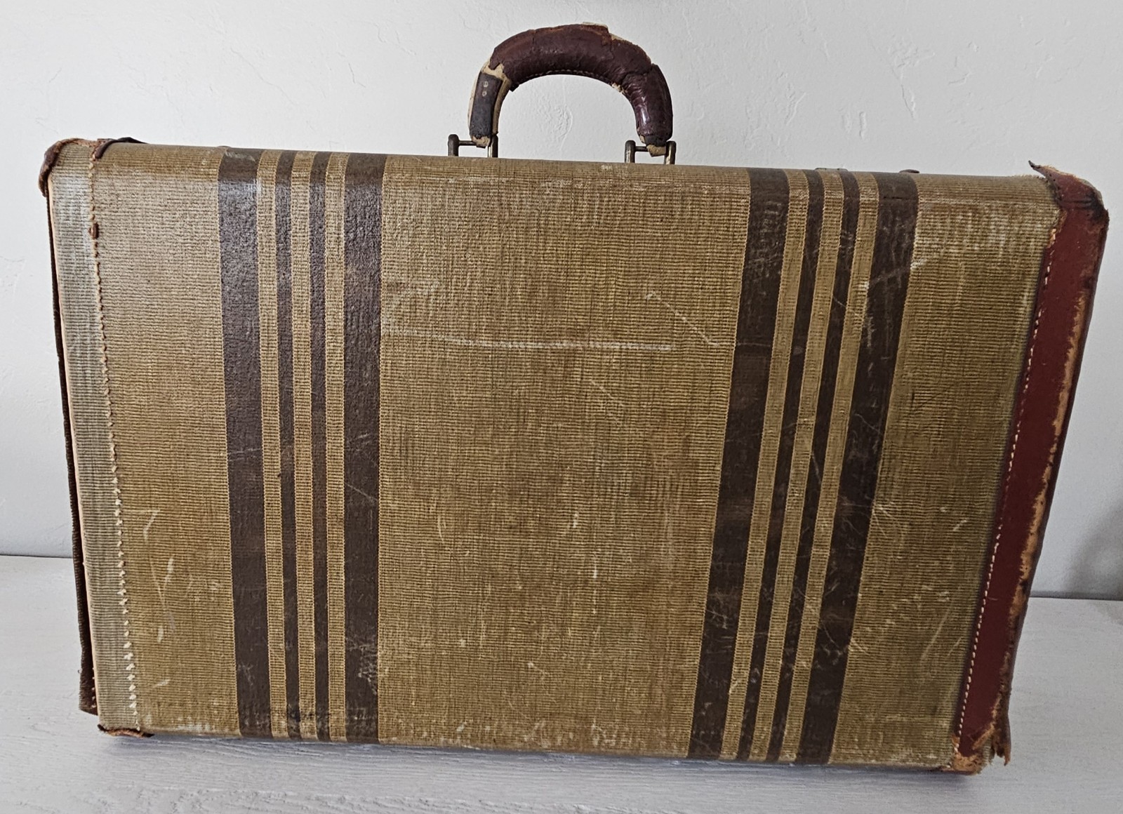 Vintage 1940s Mid Century Suitcase For Decor Or Play Props
