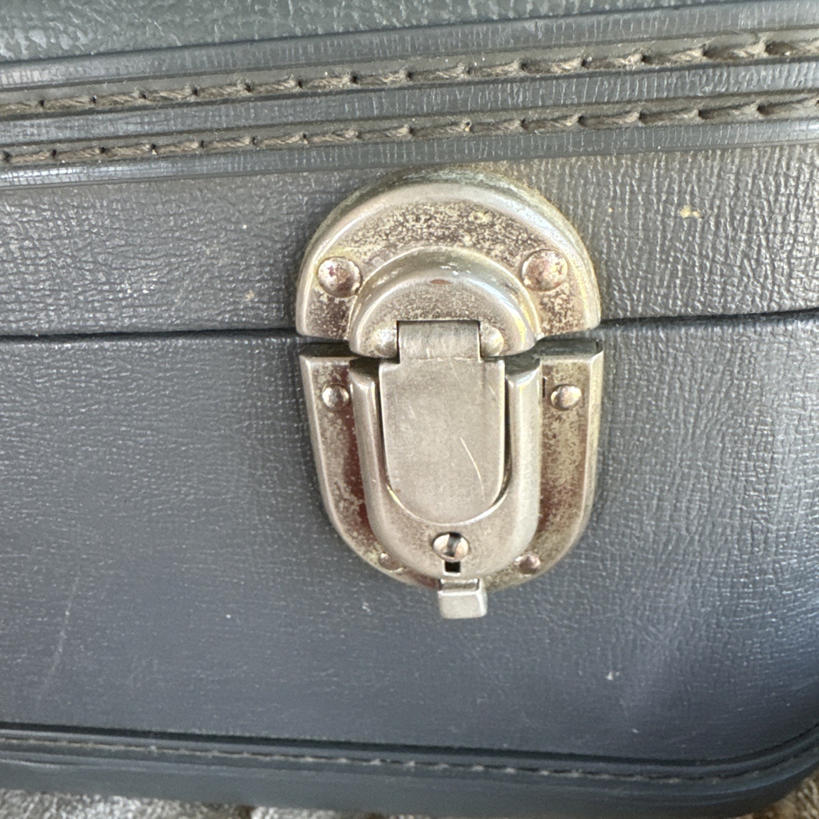Vintage Train Case Platt No Key