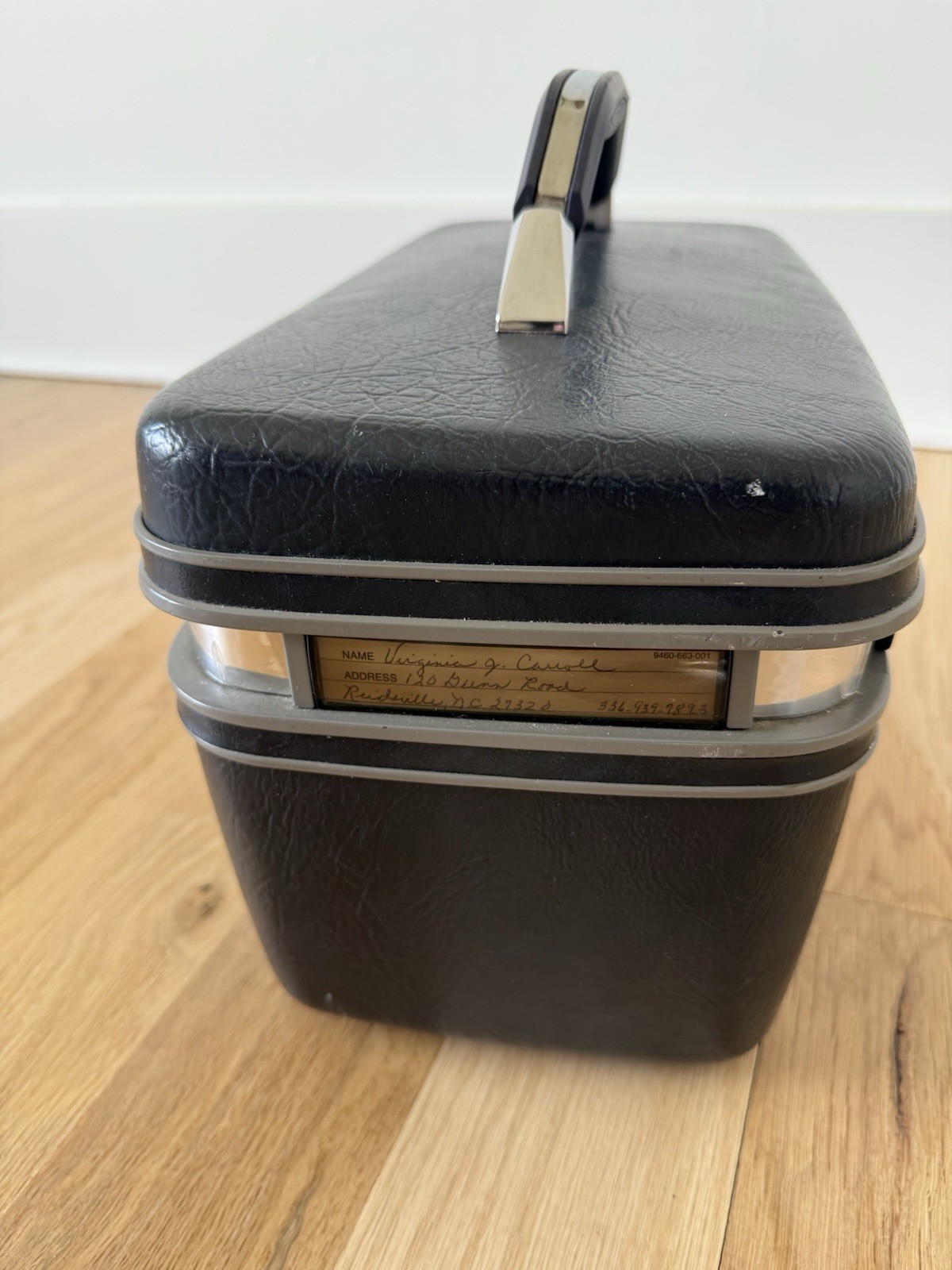 Vintage Samsonite Profile II Navy Blue Make-Up/Train Case Hard Luggage Suitcase