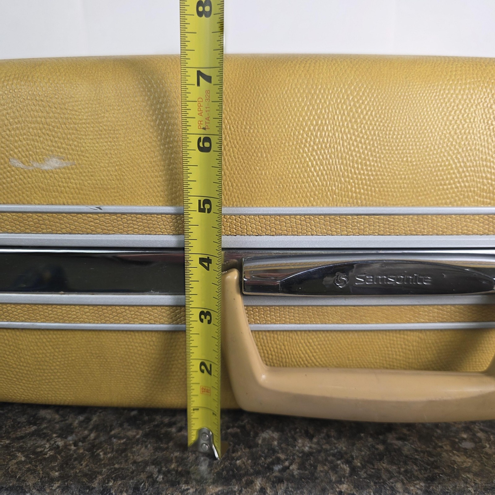 Vintage Samsonite Silhouette Yellow Hard Shell Suitcase USA Luggage Travel Case
