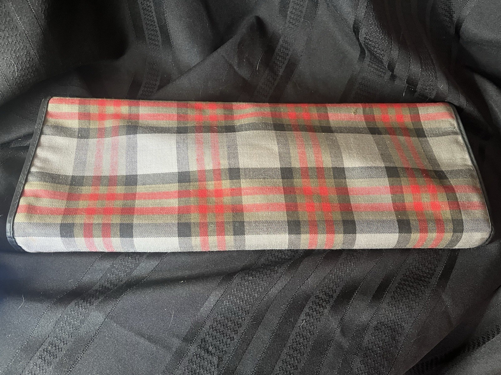 Vintage 1960s Plaid Foldable Suitcase Collapsible Weekend 17″ x 13″ x 6″ MCM