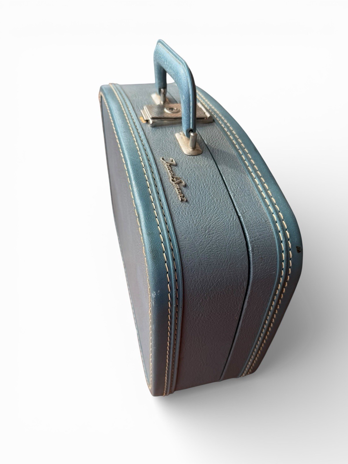 Vintage 1960’s Mid Century Blue Hardshell Mod Travel Smart Suitcase/Luggage