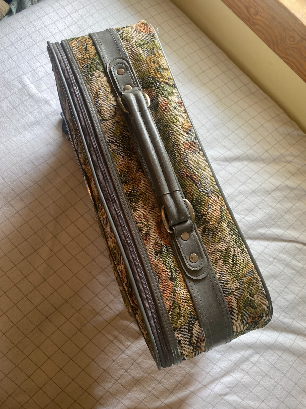 Vintage Jordache floral tapestry carry on suitcase travel bag luggage