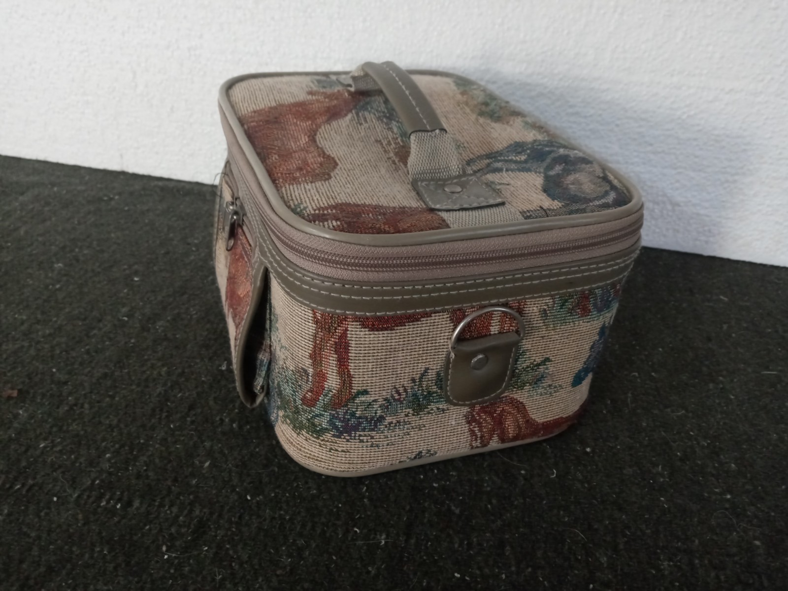 Vtg Equestrian Horse Bag Case w/ Mirror Pockets Leather Handle – Really Nice!