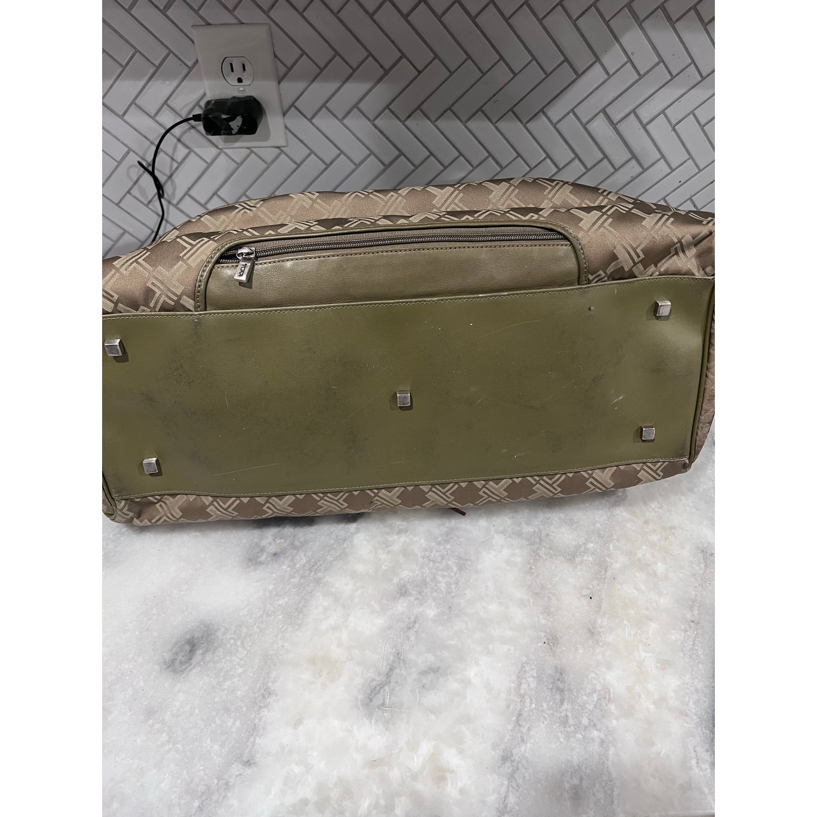 TUMI Signature Collection Logo Duffel #72163CFF Taupe Olive Trim Weekender