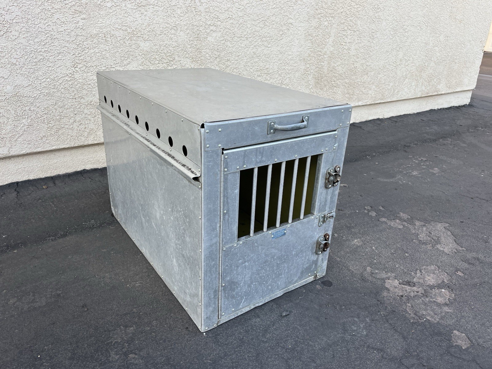 Large Vintage Airborne Heavy Duty Dog Pet Wildlife Airline Cargo Crate Carrier