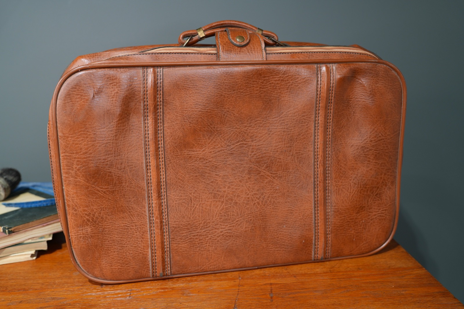 Vintage 1970s Brown Suitcase Luggage Faux Leather Handle Scovill Zipper lock key