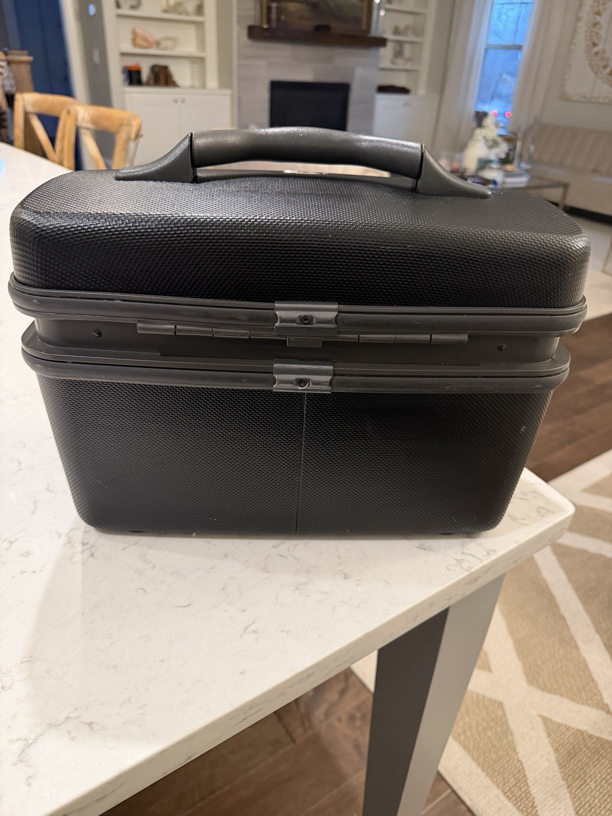 Samsonite 90’s Black Train Case Cosmetic Case, Mirror, & Combin. Lock