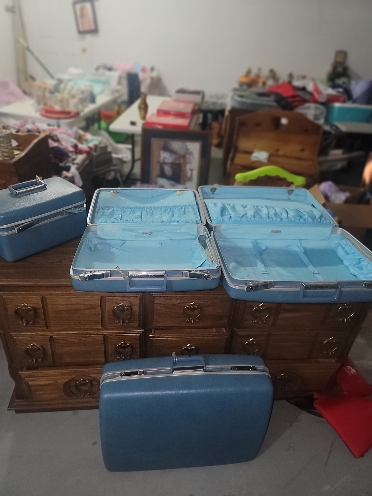 Samsonite Royal Traveller suitcases 1960 Set