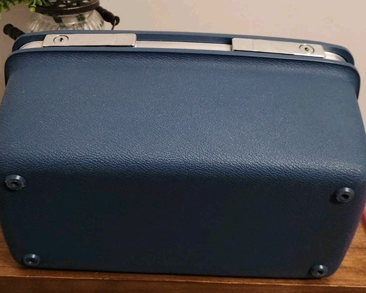 Vtg Blue JCPenney Aspen by Samsonite Silhouette Train Luggage Cosmetic Case Tray
