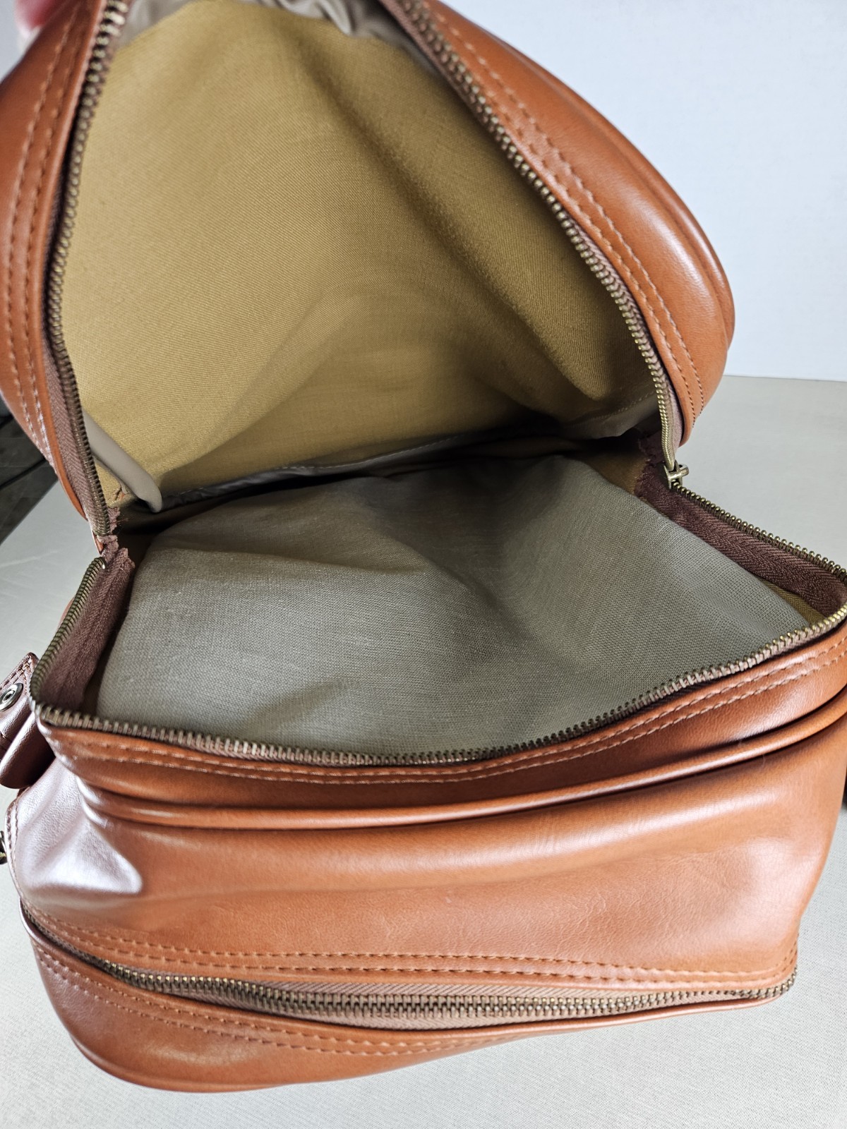 1960s-70s Chestnut Vinyl Samsonite Tote Shoulder Strap Bag/Carry On Luggage/Sams
