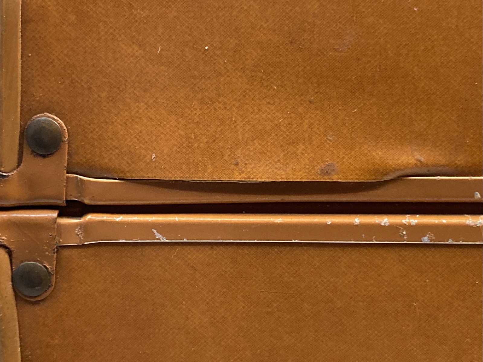 Vintage Samsonite Schwayder #4612 Brown Faux Leather Makeup Train Hard Case GUC