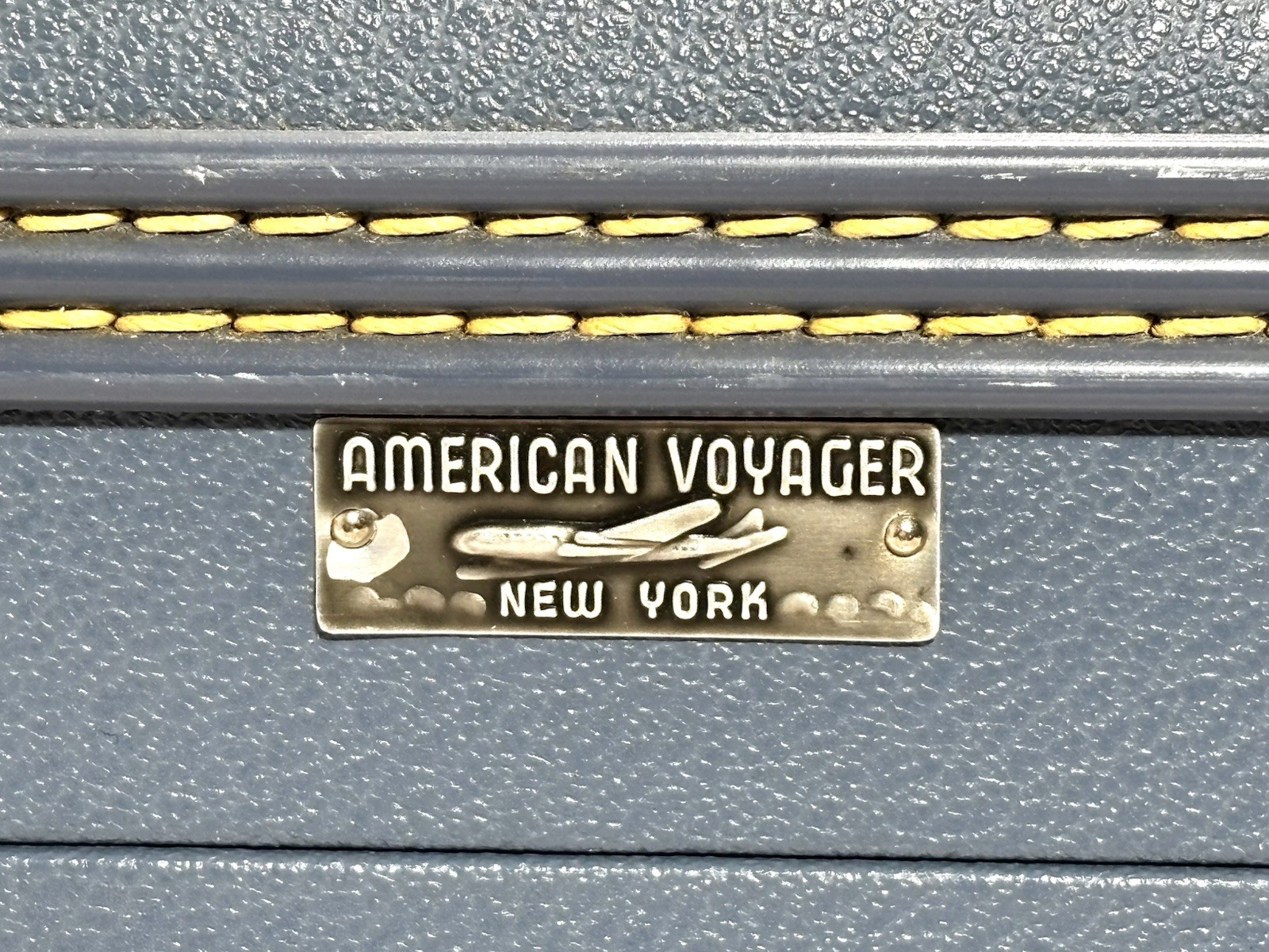 1950s Vintage American Voyager Luggage Travel Train Makeup Case Blue 13.5x10x9″