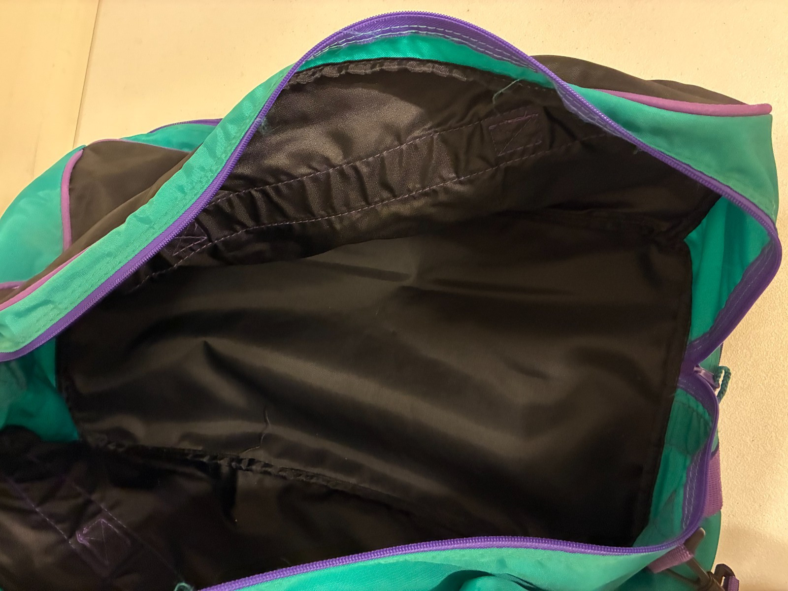 Vintage 90’s Eddie Bauer Purple Teal Signature Logo Duffel Bag Travel Luggage