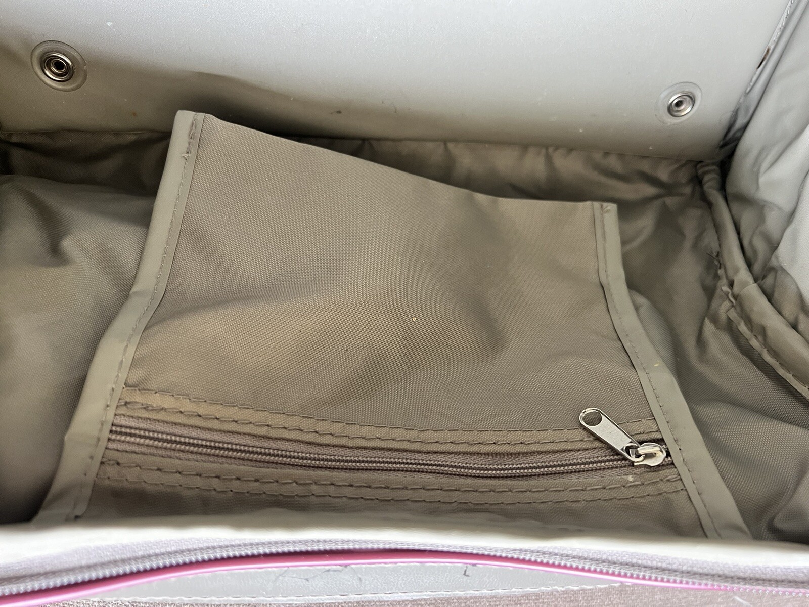 Airway Bag Tapestry Grey Green Carry On Over The Shoulder. Clean Inside Out.