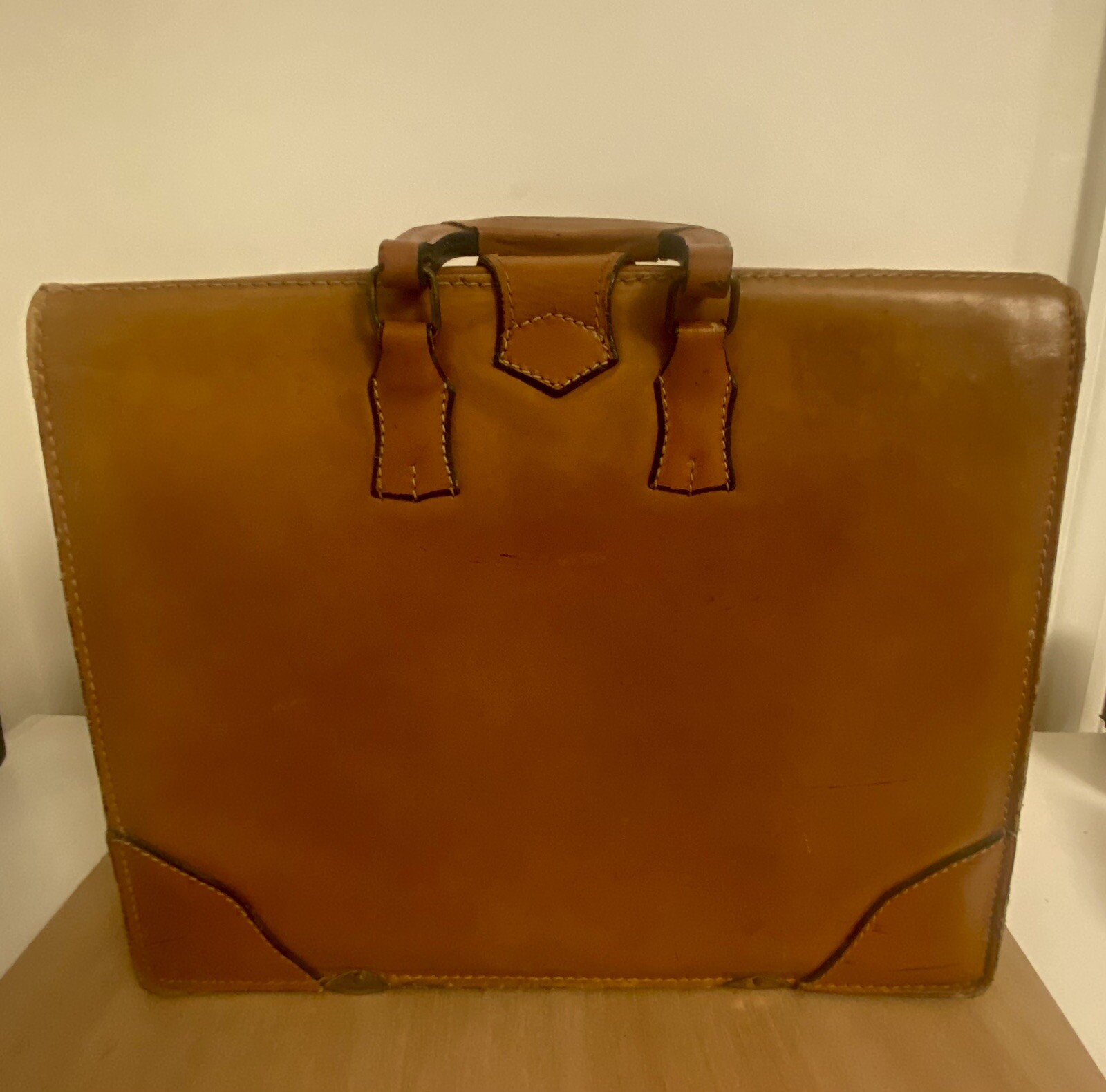 Vintage Lion Leather Products Genuine Top Grain Cowhide Leather Briefcase