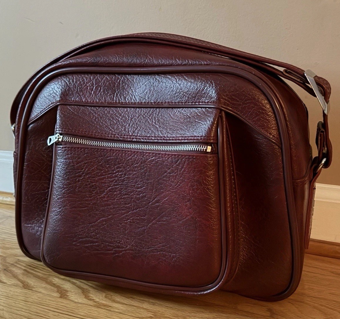 Vintage American Tourister Burgundy Faux Leather Shoulder Bag 14”x11”x6”