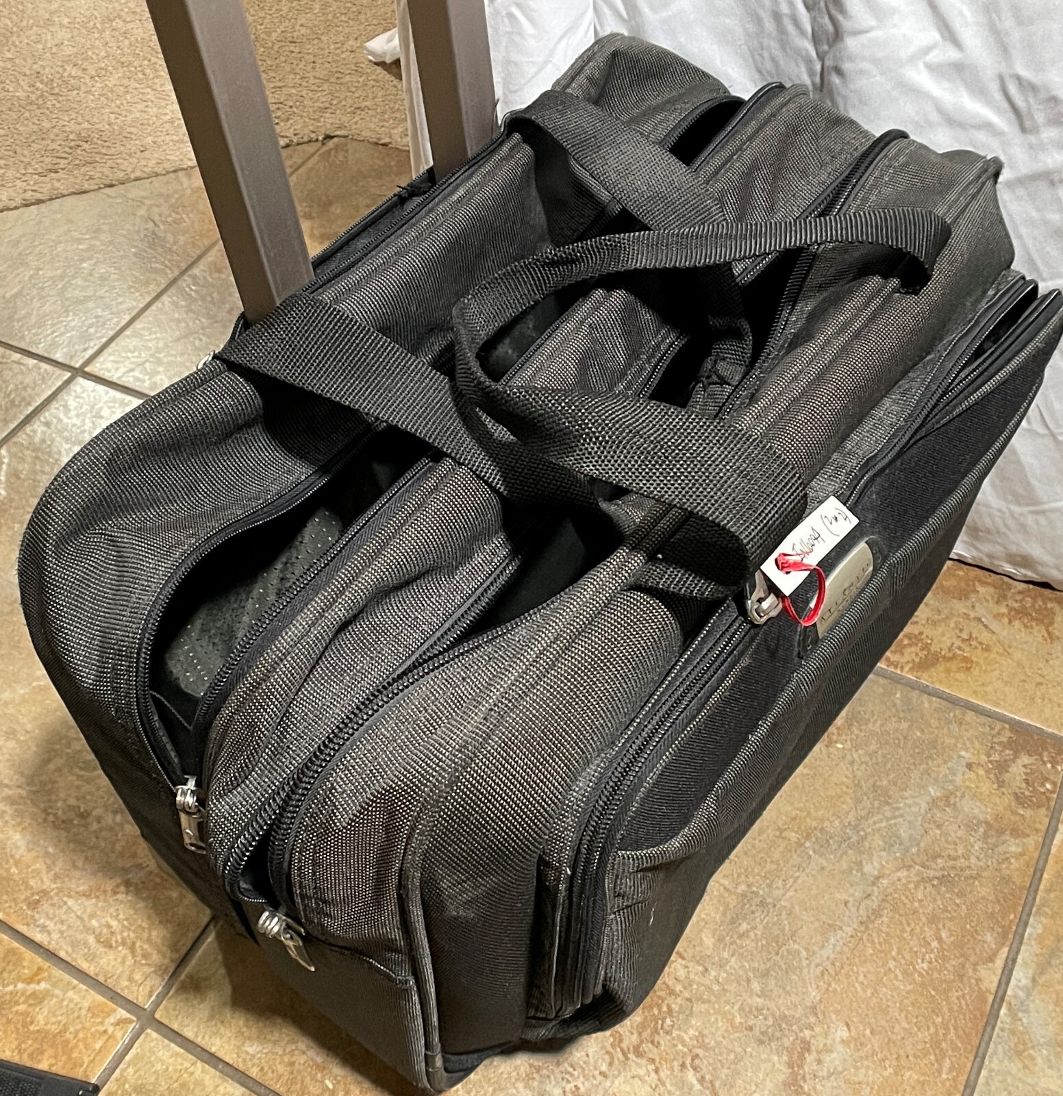 ATLANTIC 2pc Fabric Carry-on Tote & Luggage w/ Extended Handle & Wheels IN6094
