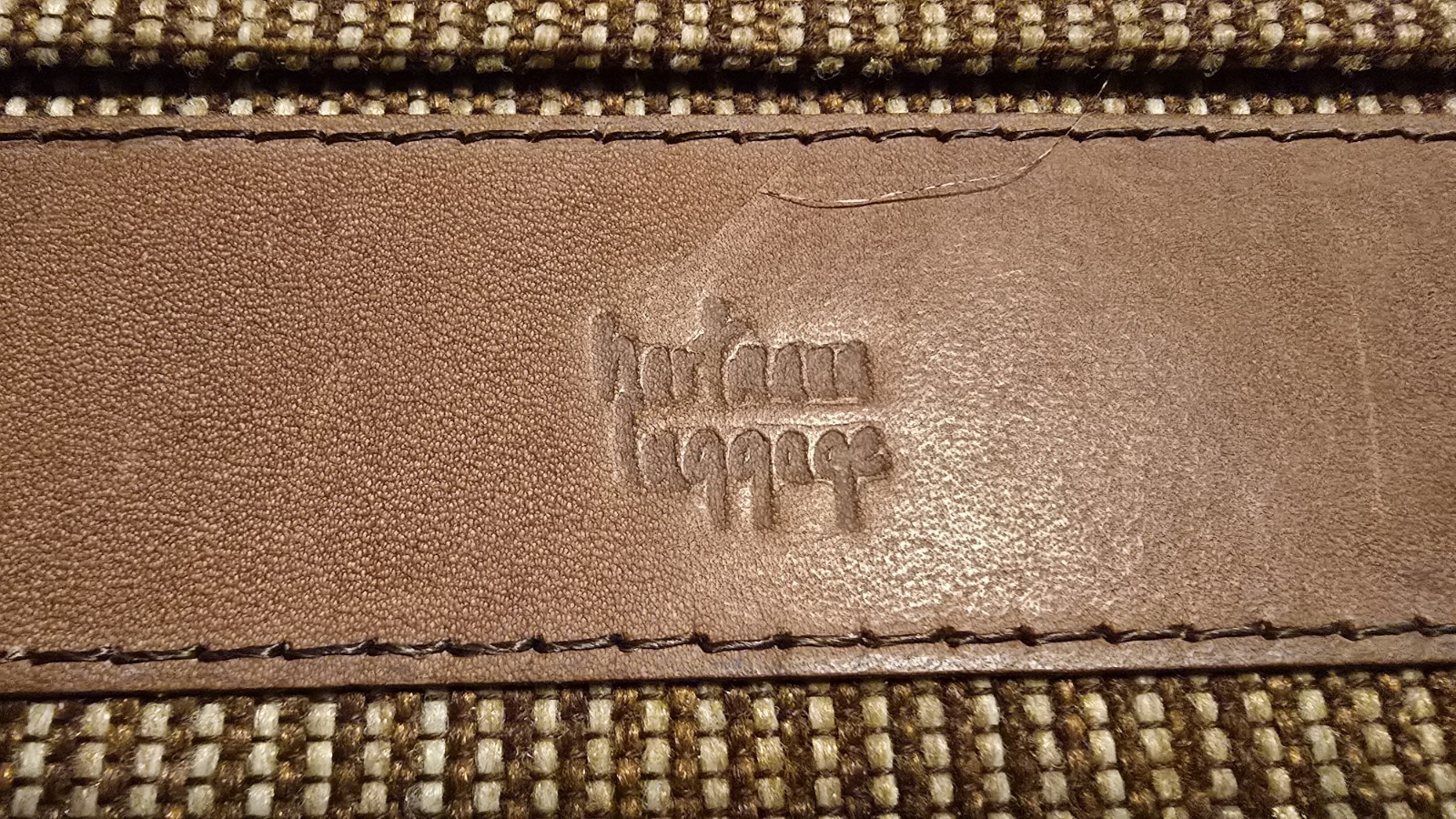 Vintage Hartmann Tweed Suitcase With Brown And Purple Paisley Lining W/2 Hangers