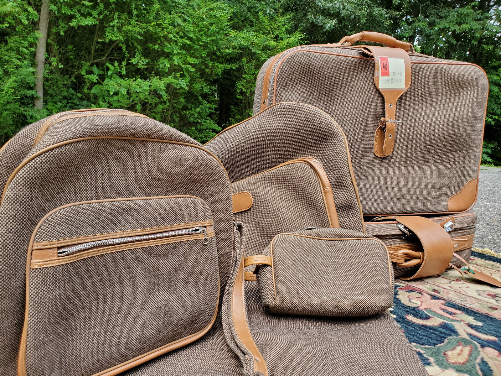 Fifth Avenue Brown Tweed Nesting 5 Piece Luggage Set – 1980s Vintage