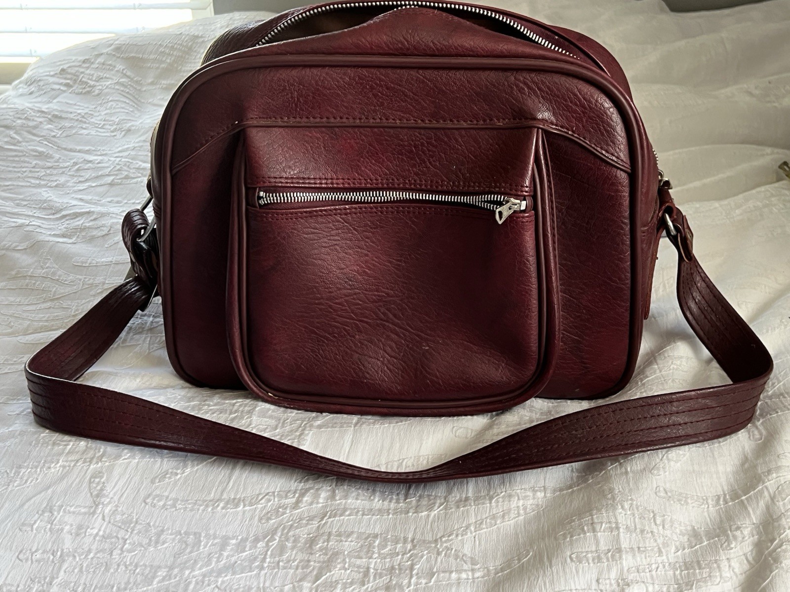 VTG American Tourister Burgundy Faux Leather Carry On Bag 14″ Weekender Retro