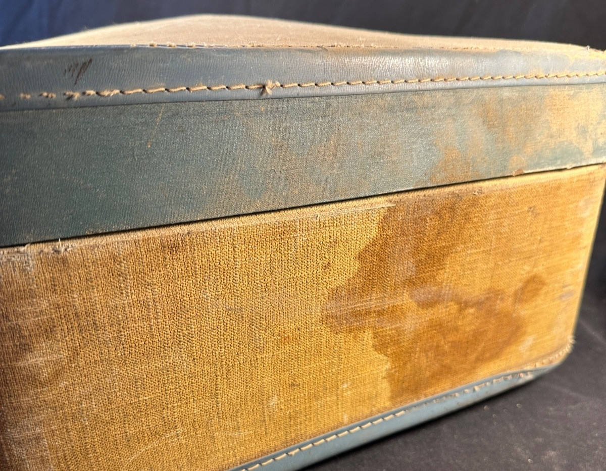 Antique Hard Sided Suitcase/Luggage