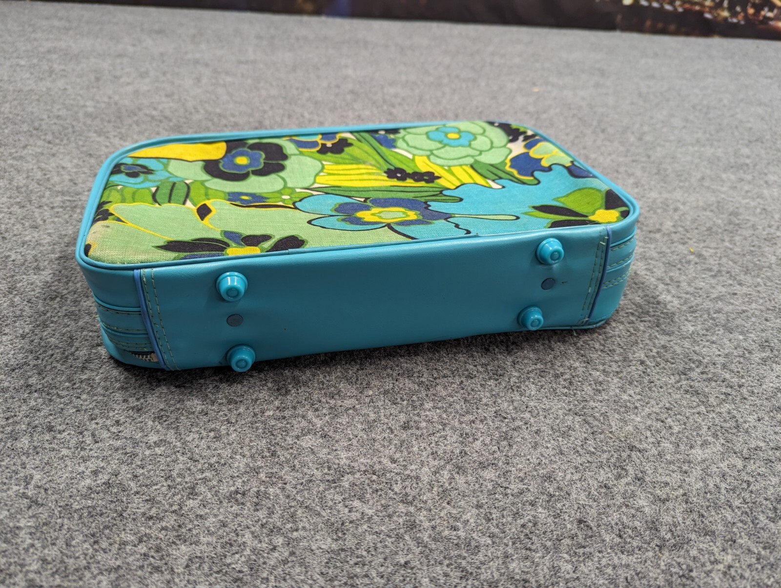Mod Vtg 70’s Retro Fabric Suitcase Luggage Floral 15″ x 10″ x 3″ Travel