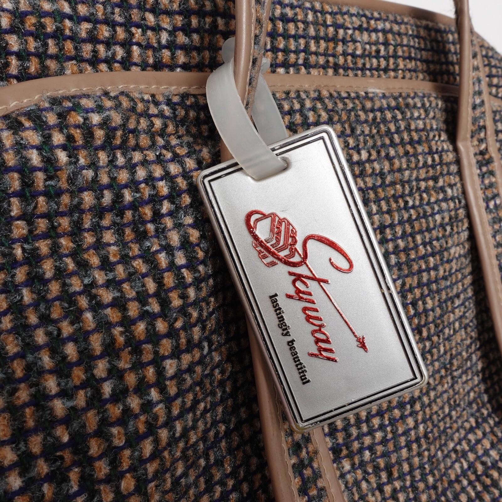 Vintage 60s Skyway Plaid Tweed Cosmetic Retro Carry On Bag Shoulder Strap Tan