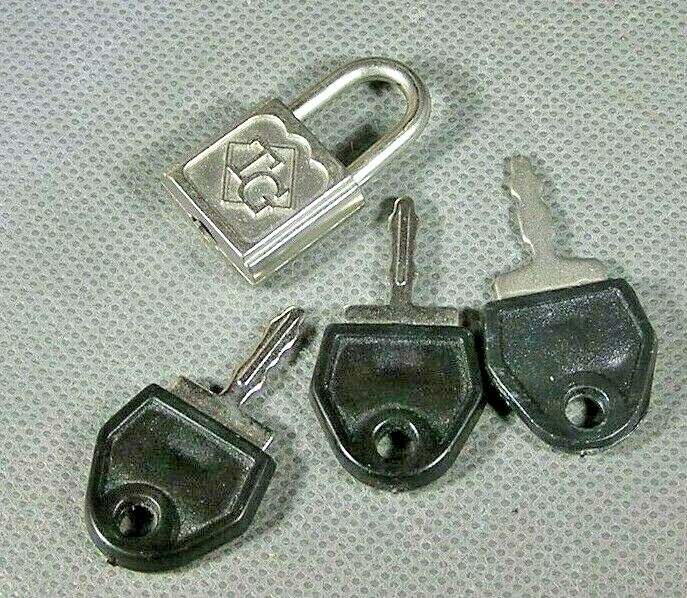 Vintage TG Luggage Lock with Three Keys