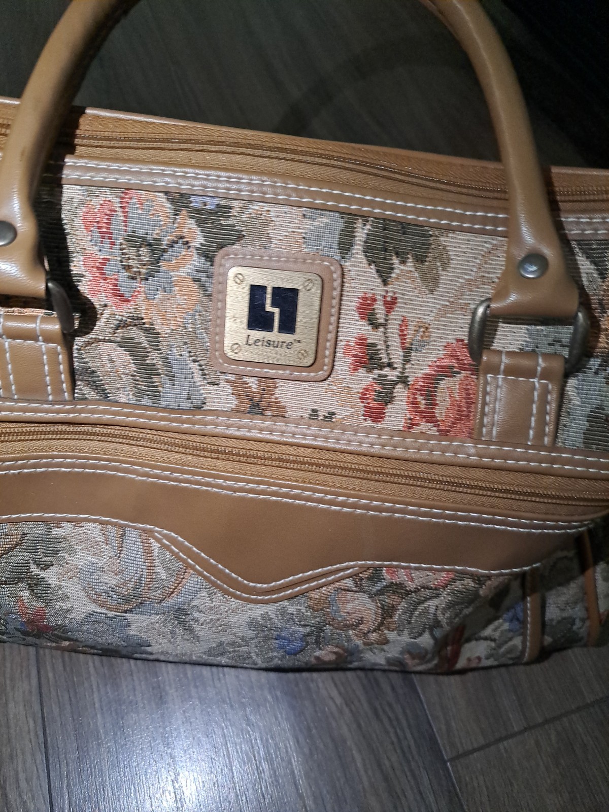 VTG 80s Leisure Luggage Tapestry Beige Floral Carry On Bag Faux Leather Tan Trim