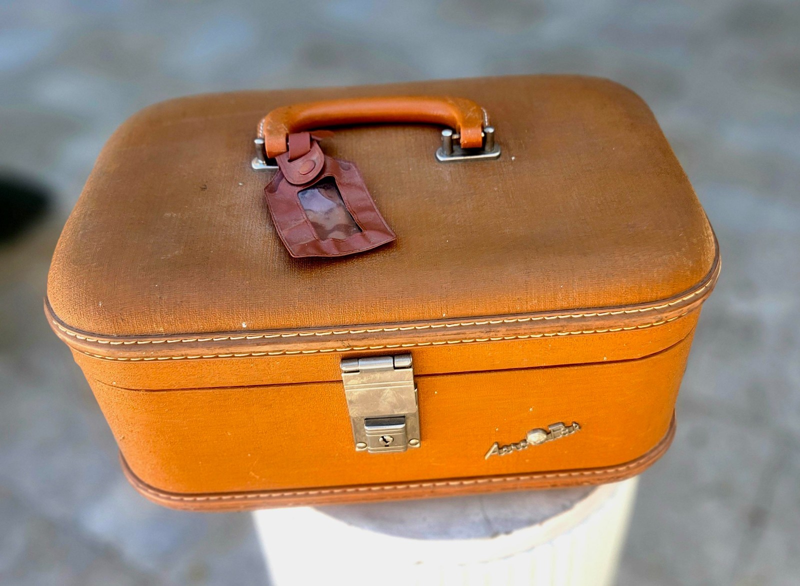 VTG Aero Pak Train Case Brown Vanity/Cosmetics 1950s Luggage, 14″ W/Tag