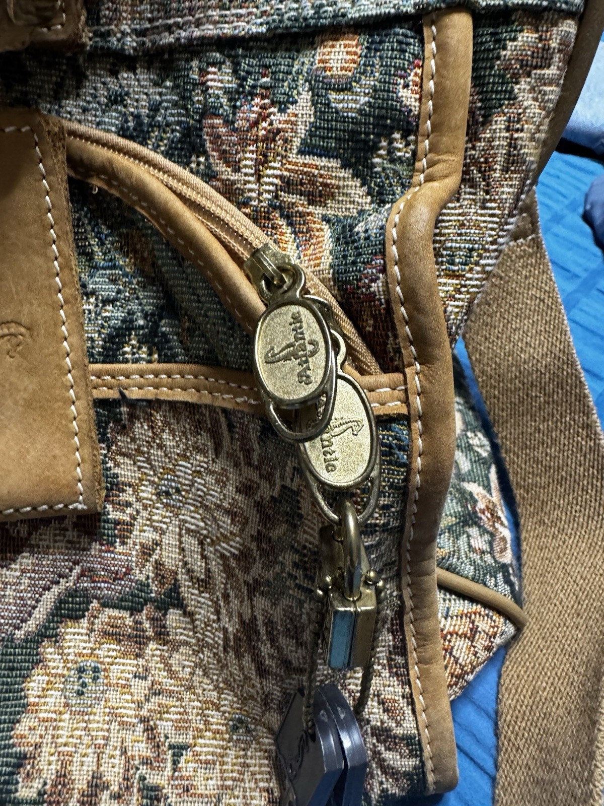 Atlantic Tapestry Weekender Bag With Locks And Keys Leather Trim Perfect Inside