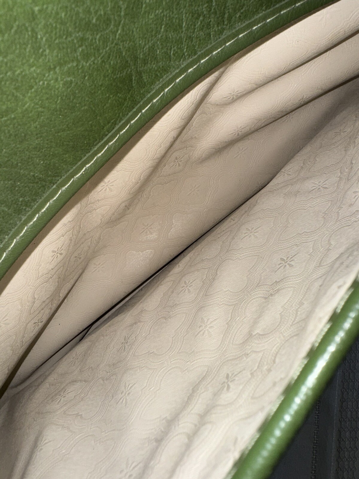 Vintage American Luggage Green Escort Carry-on Overnite Bag