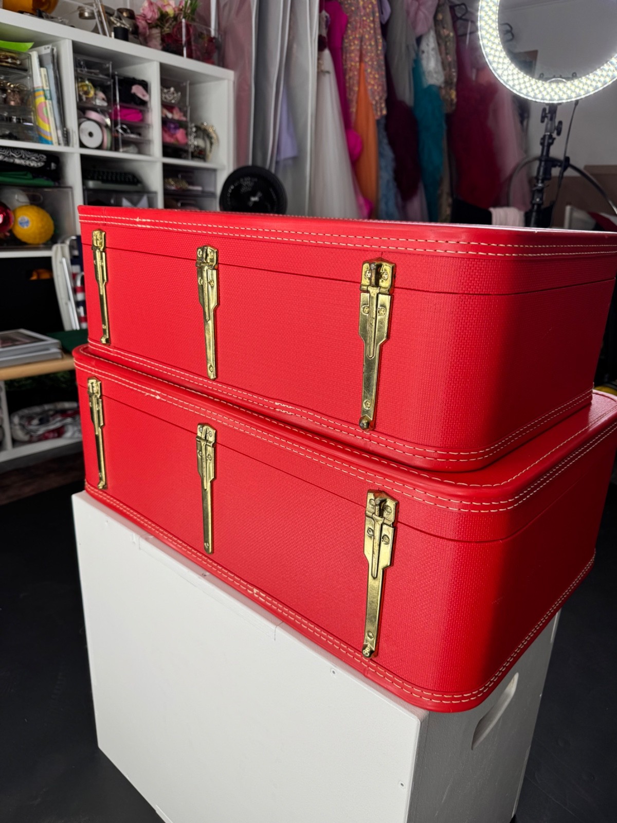 Vintage Red “Lady Baltimore” Suitcases – Set of 2- 1950s–1970s Retro Luggage
