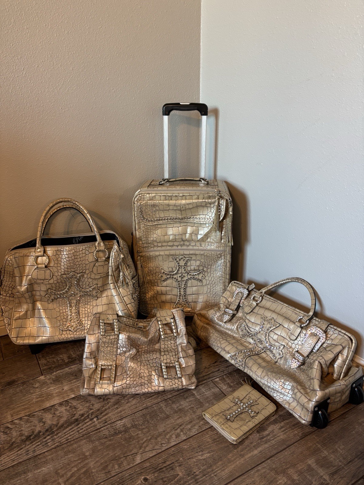 Vintage Raviani Travel SET with Cross Accent Sold Together Or Separate