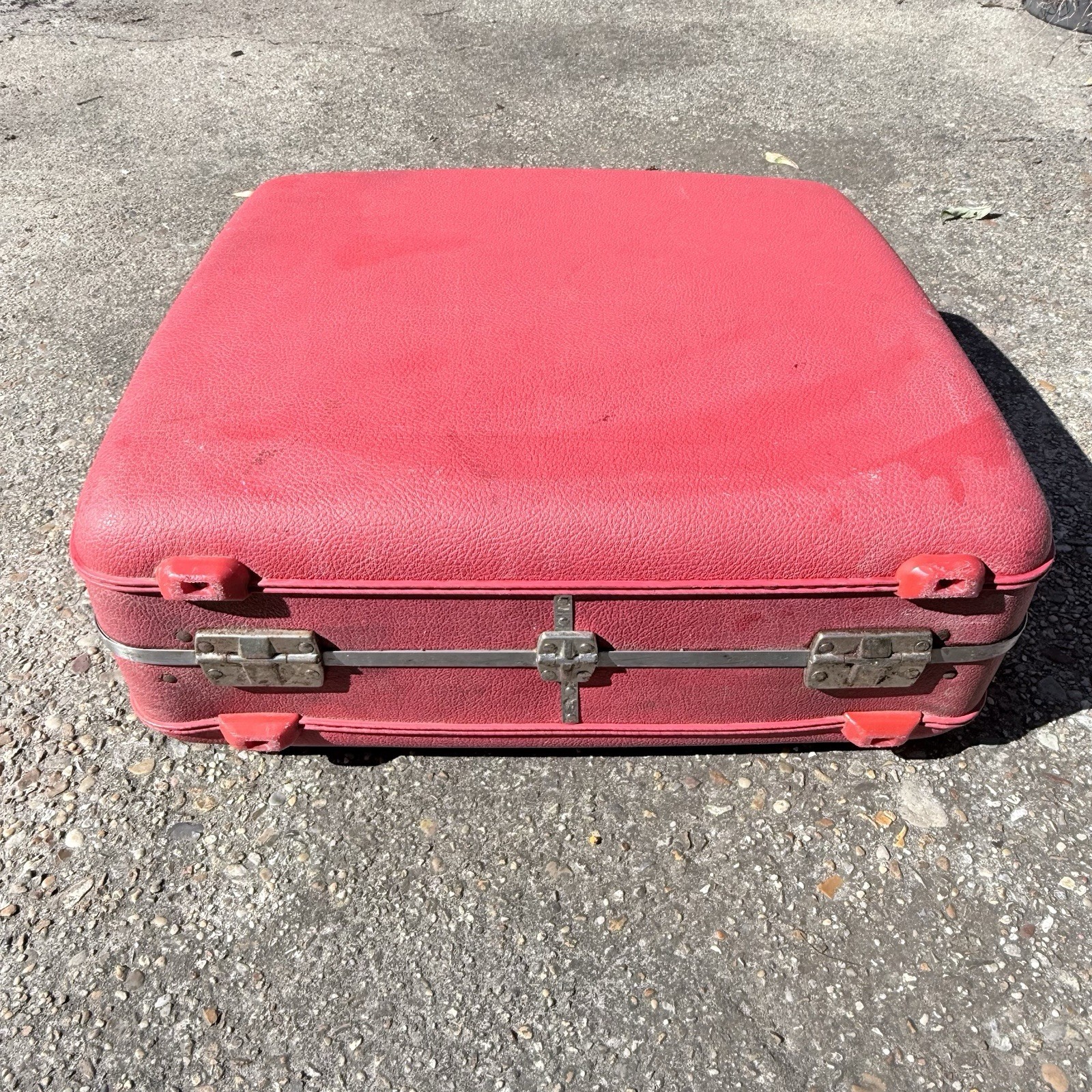 Vintage American Tourister Tiara Hard Shell Luggage Set 2pc Red Plastic USA