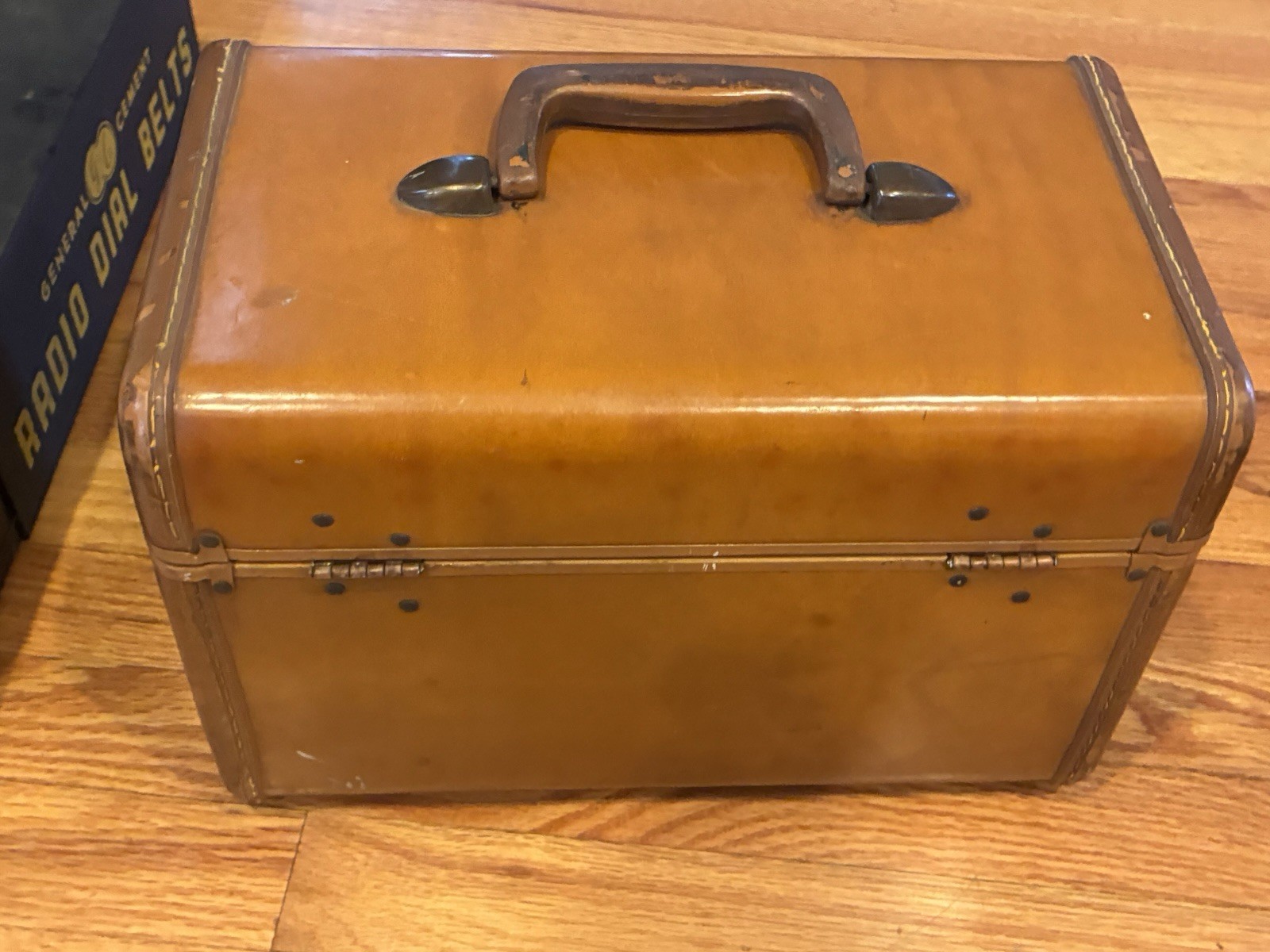 VINTAGE SAMSONITE Schwayder Bros. TRAIN CASE – STYLE 4612 Brown Luggage w MIRROR