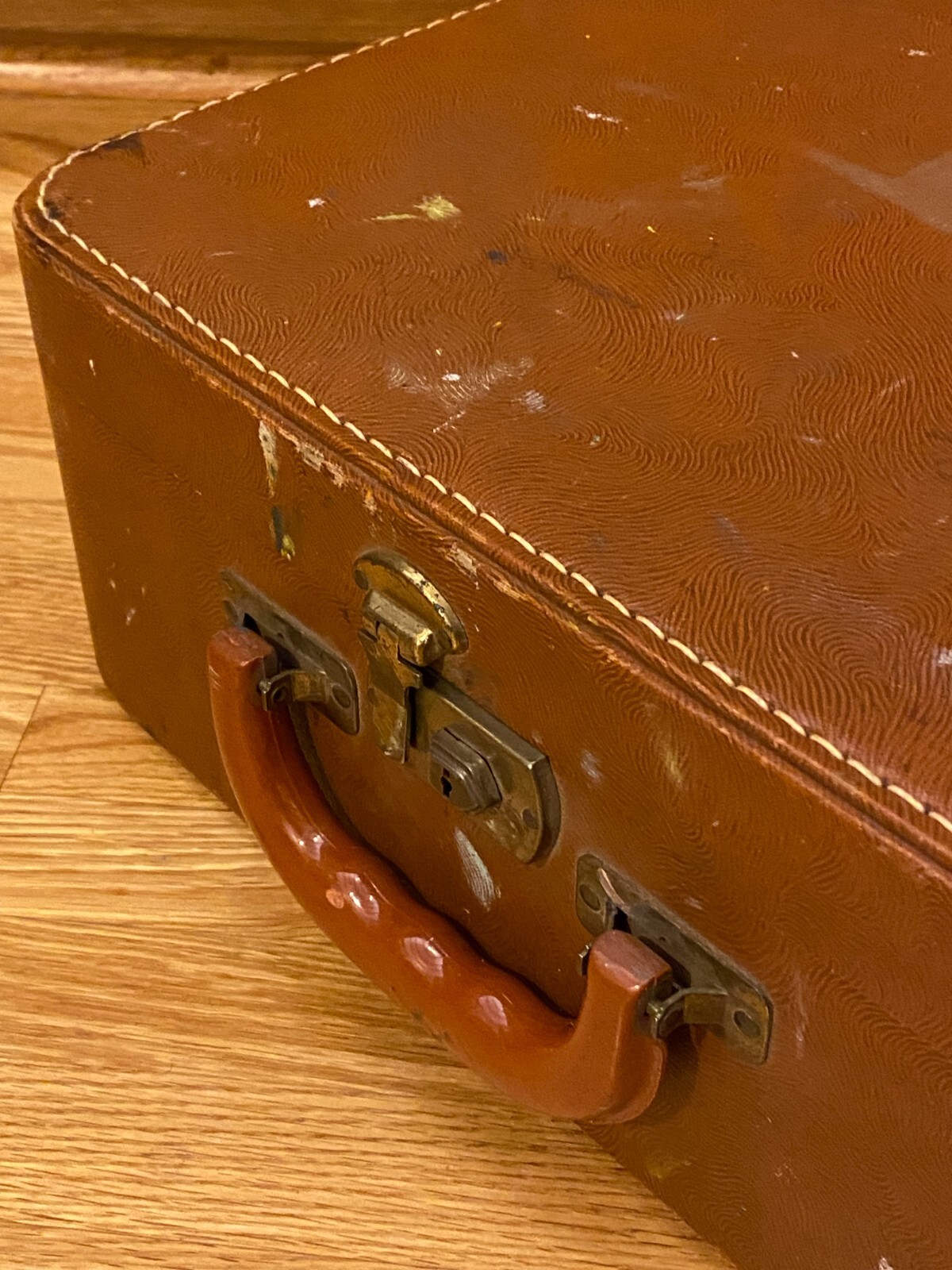 Vintage Congress Luggage Corporation Suitcase 13-1/2″ x 10″ x 5-1/2″ with Mirror