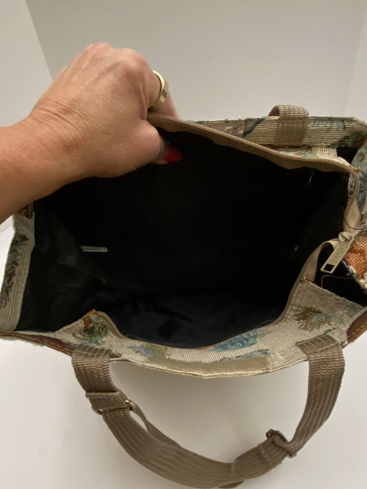 Vtg Jade Tapestry Horses Travel bag Tote w/ Foldable Collapsible wheels