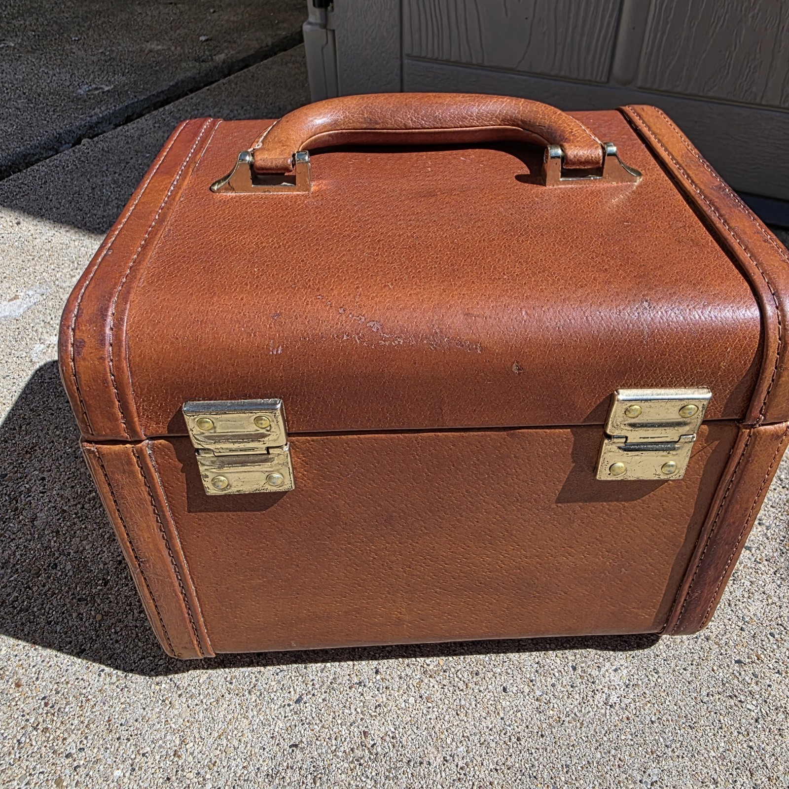 Vintage Brown Genuine Leather Vanity Case with Combination Lock