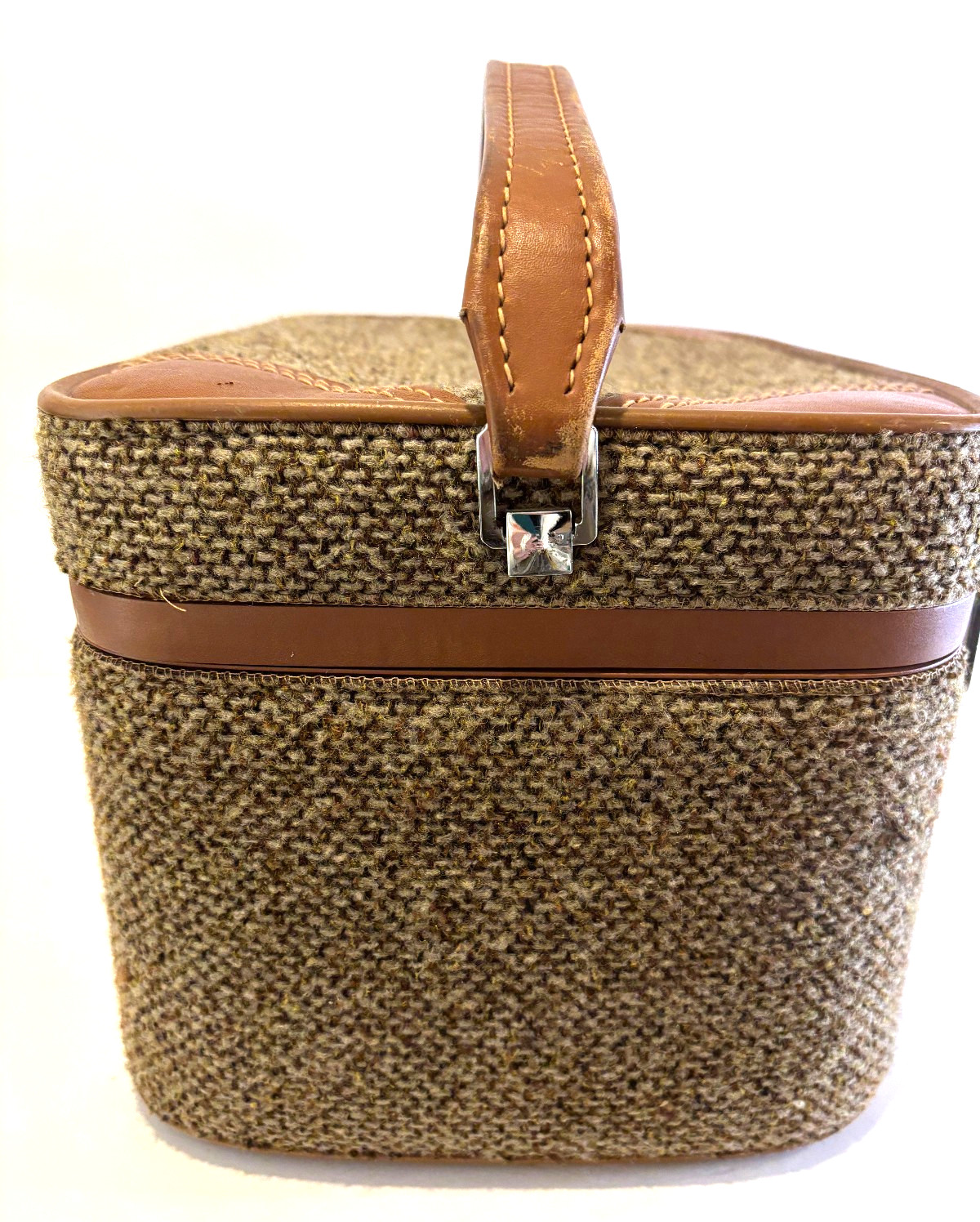 VTG Ventura Brown Tweed and Leather Train Case w/Key and Mirror