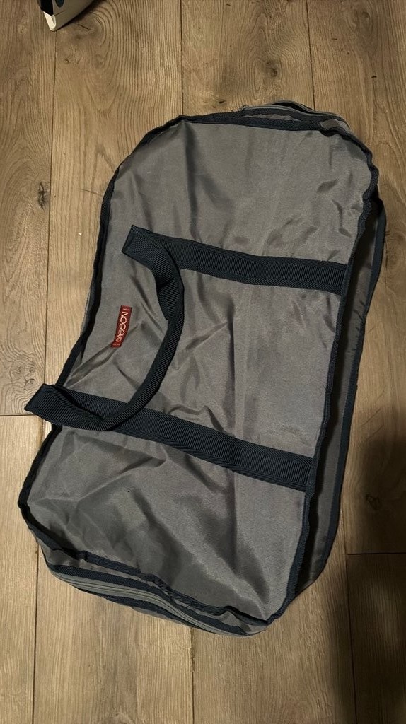 Vintage Sassoon Paris New York Gray Nylon Duffel Bag