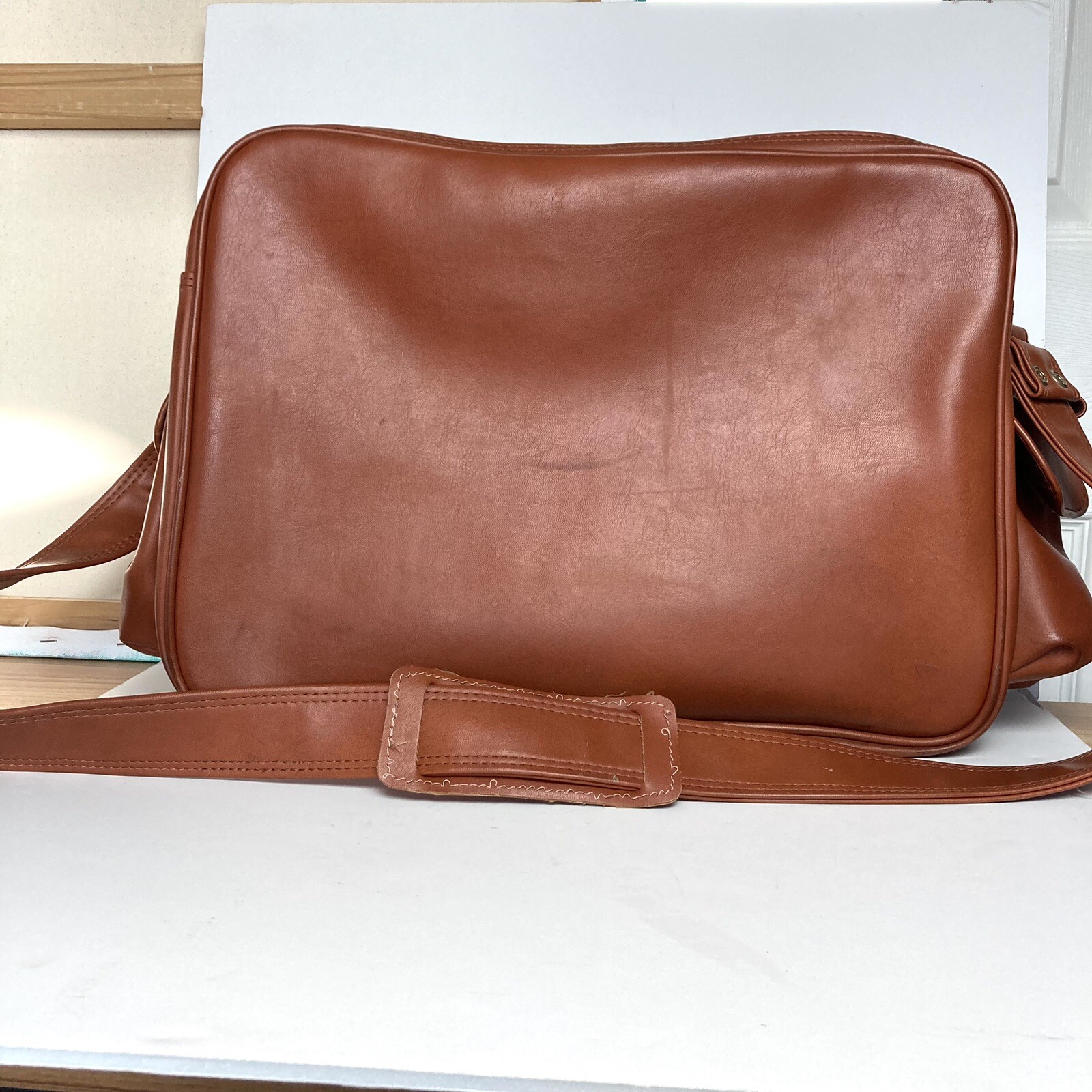 VTG Vegan Leather Samsonite luggage Carry On Brown Shoulder Bag Faux Leather