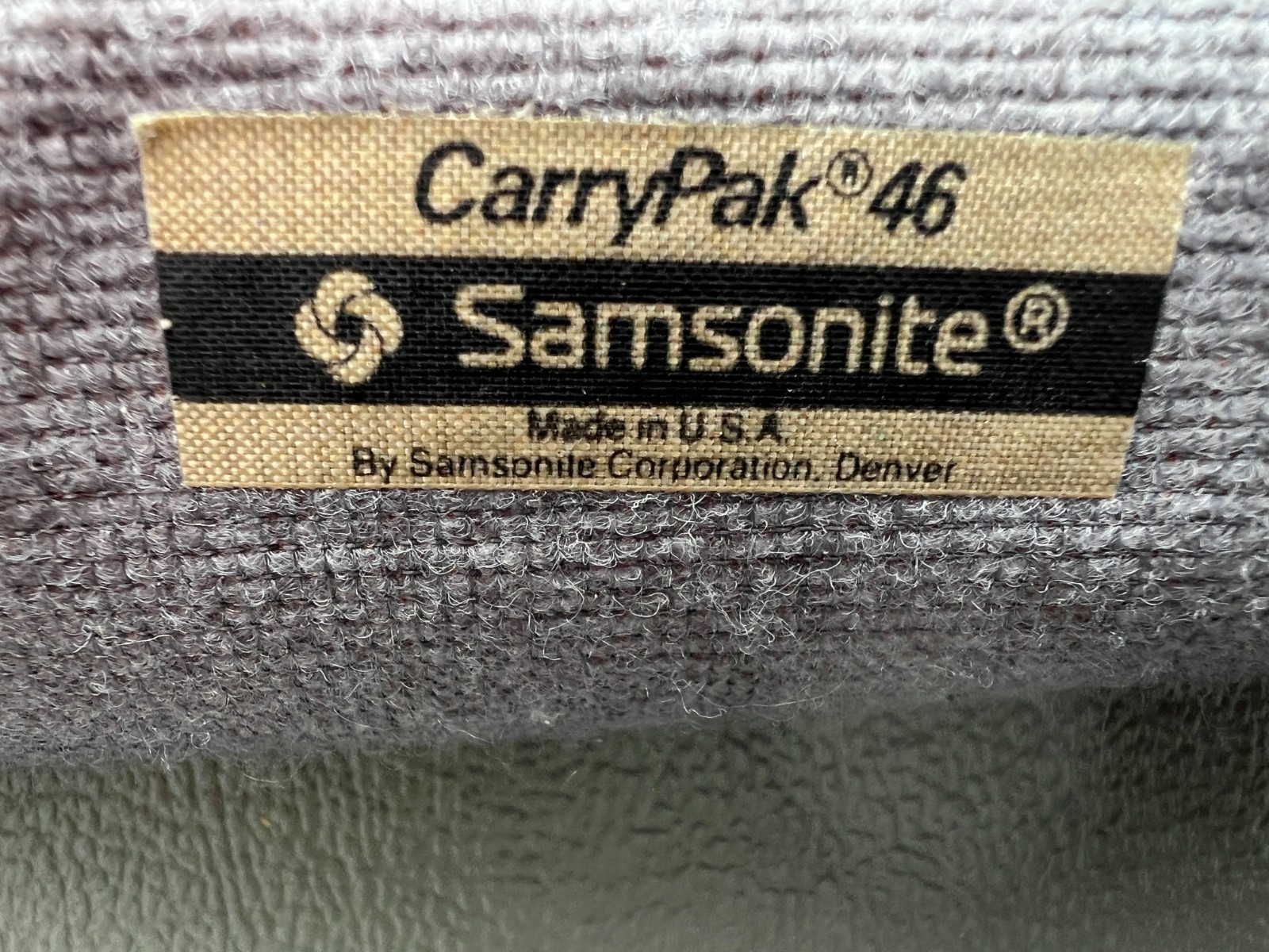 VTG 1982 Samsonite Survivor CarryPak 46 Luggage Set – 27” Wheeled & 20″ Carry‑On