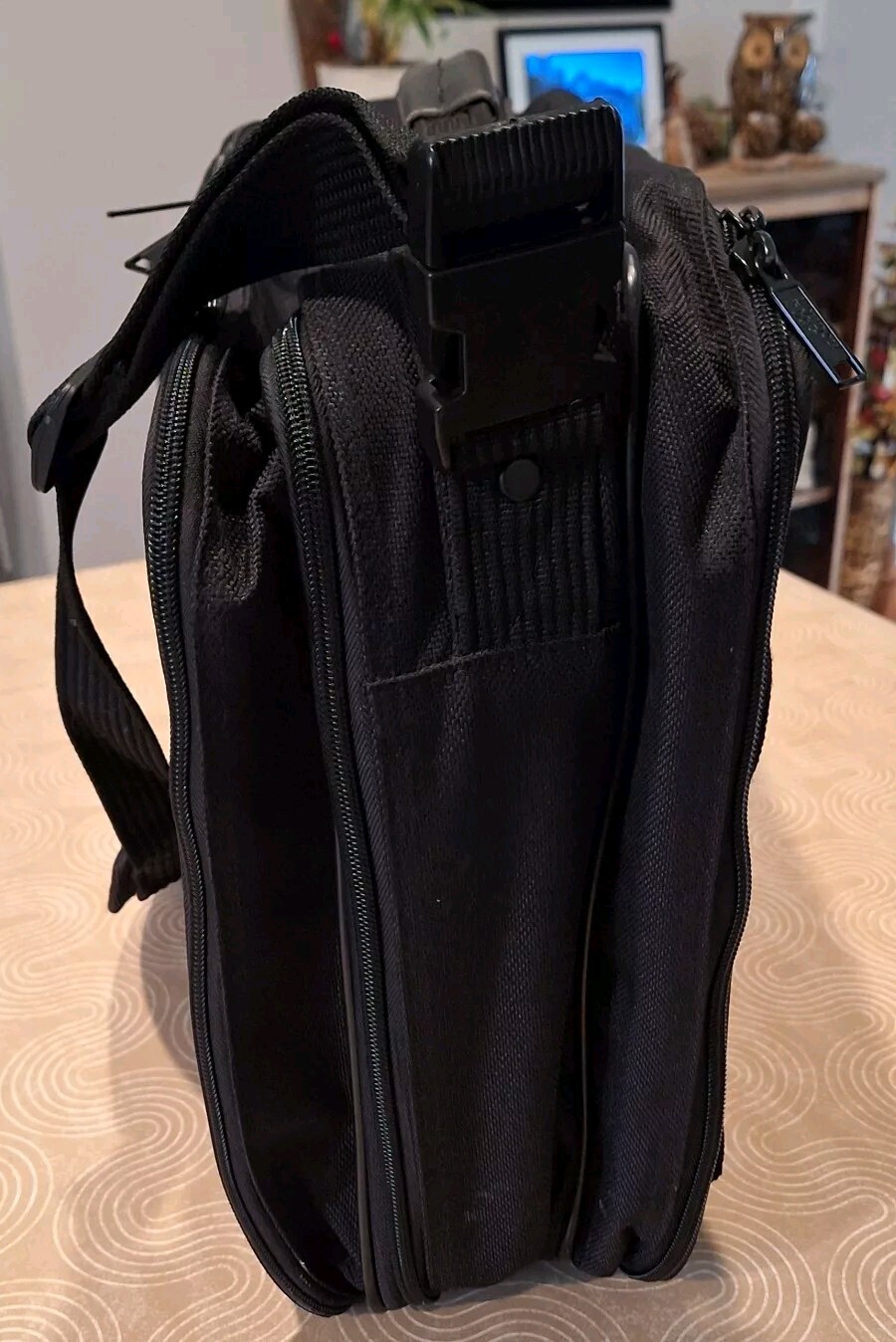 London Fog Black Computer Overnight Travel Luggage Bag w/ Strap