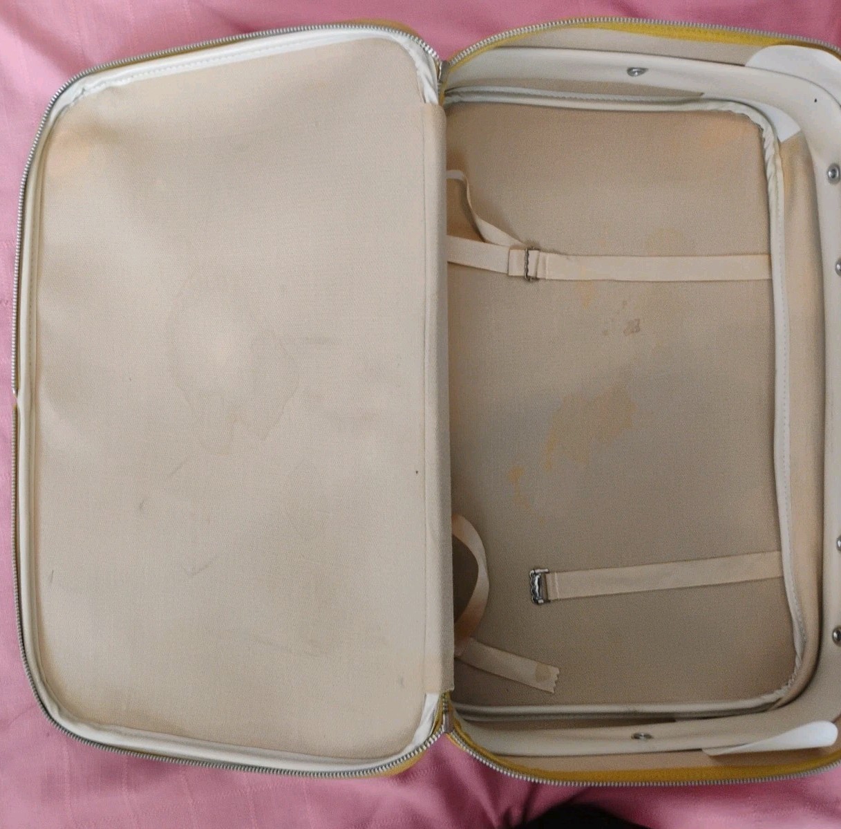 Vintage Samsonite Silhouette Mustard Yellow Suitcase – Great Condition
