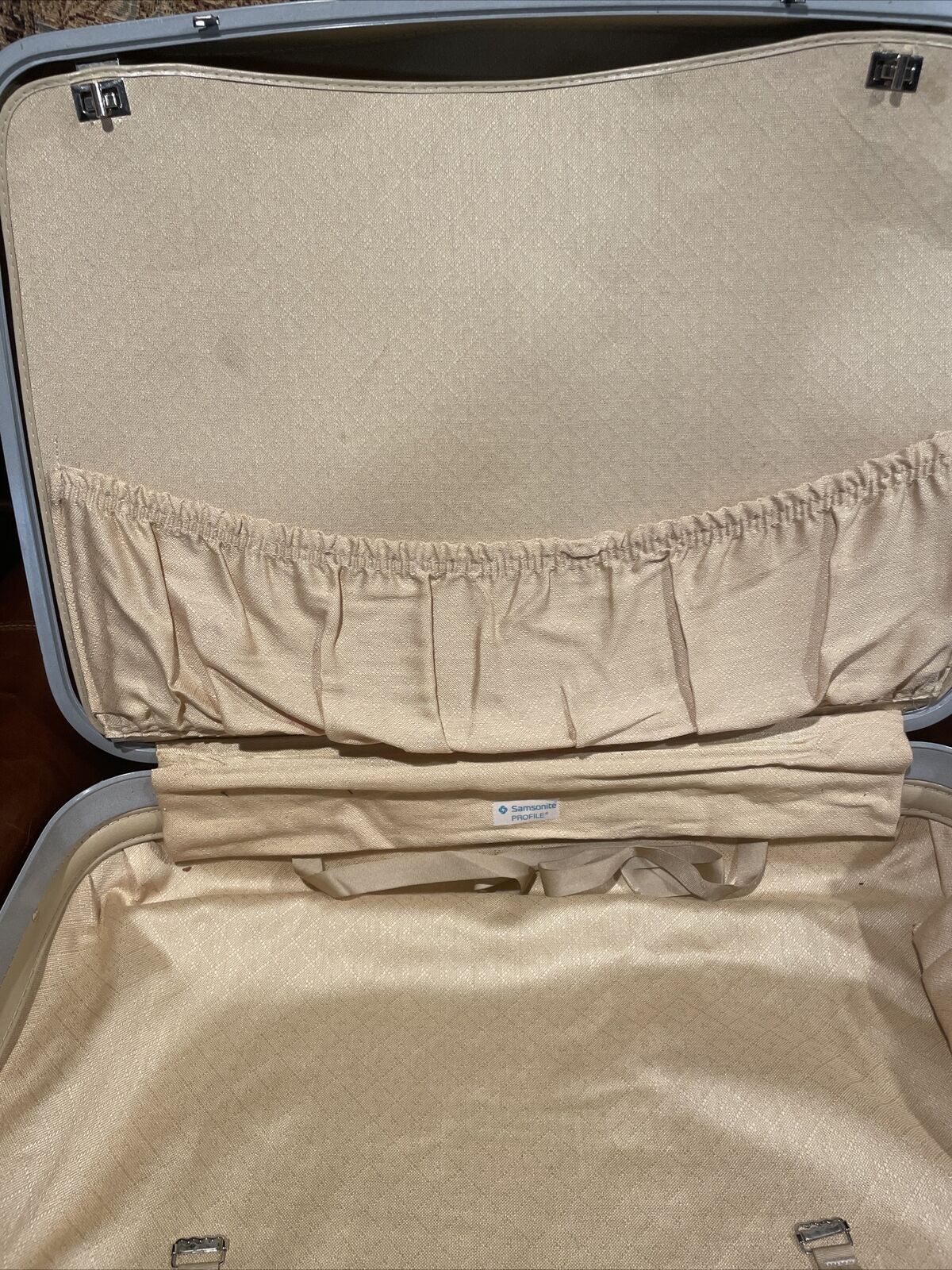 Vintage Samsonite Profile piece luggage Burgandy 22”