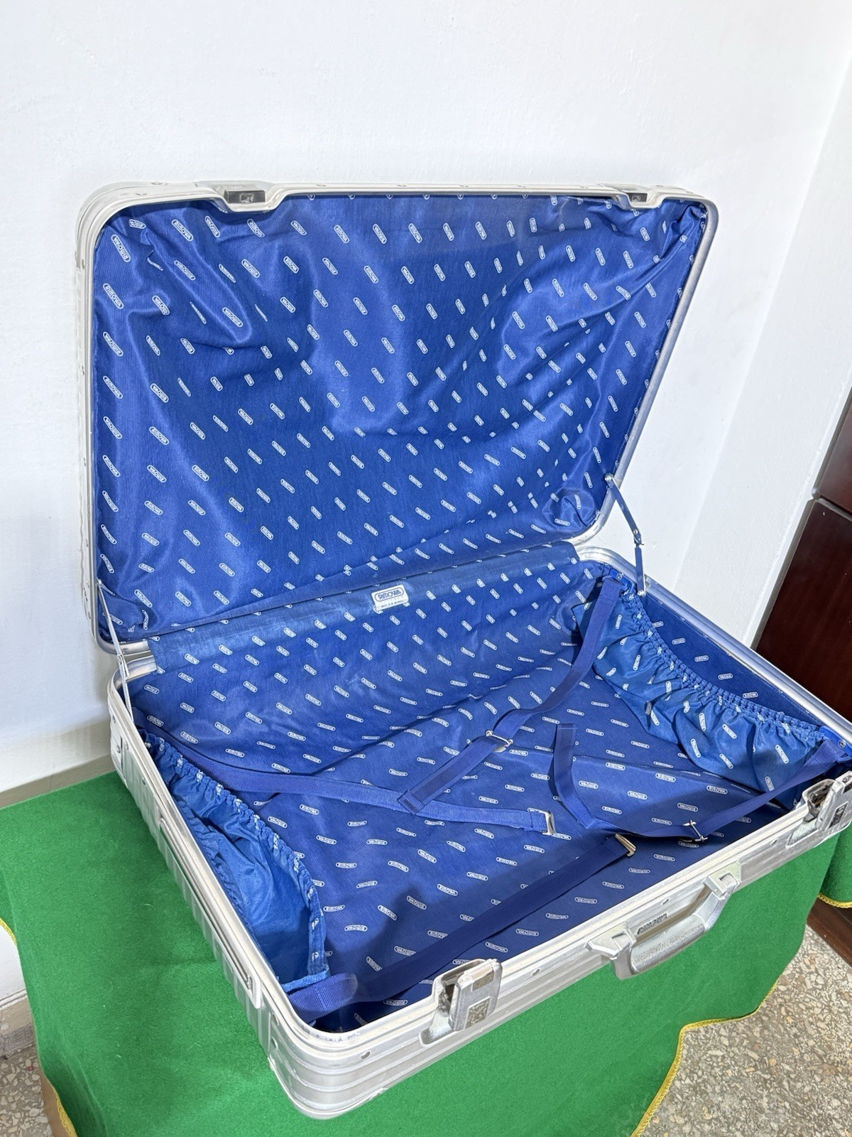 Vintage Rimowa Aluminum Suitcase Large Trunk Luggage Made in W. Germany 70cm