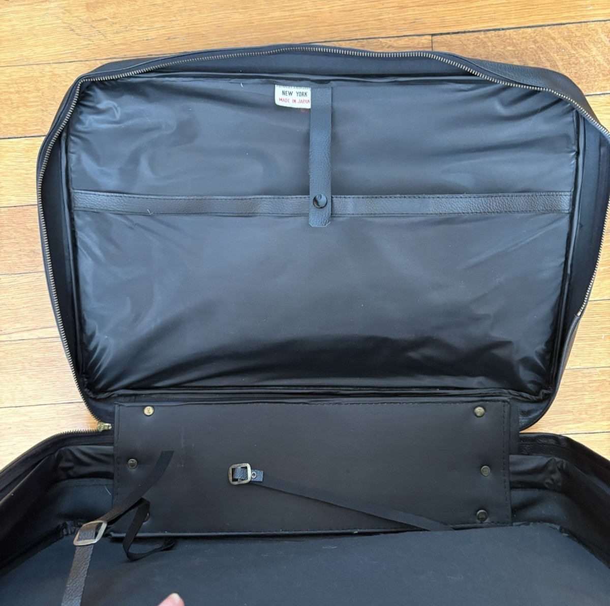 VINTAGE Penguin Travelers Black Suitcase Attache 1960s With Destination Stamps
